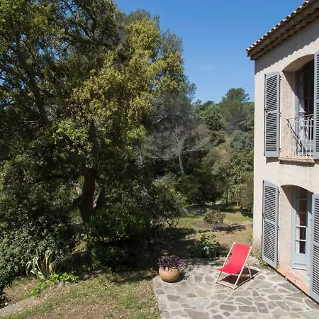 וילה Les Bastides D'aiguebonne