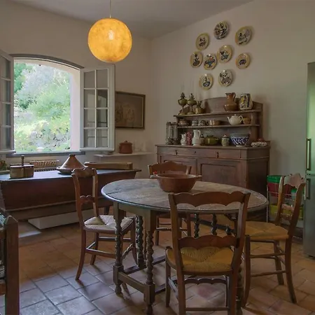 Les Bastides D'aiguebonne וילה *